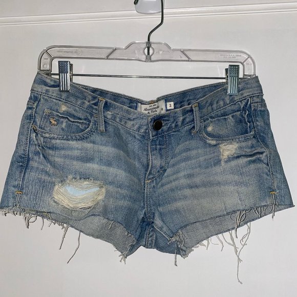 Abercrombie & Fitch Low-Rise Denim Shorts - Picture 1 of 3